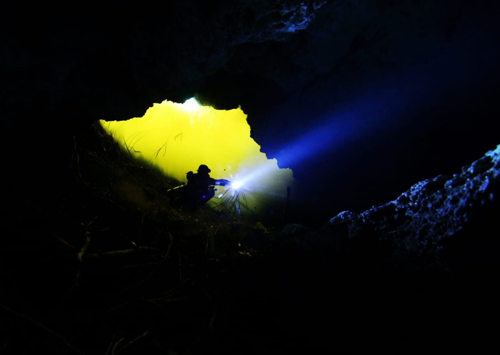 Village Cenote Lumiere Jaune